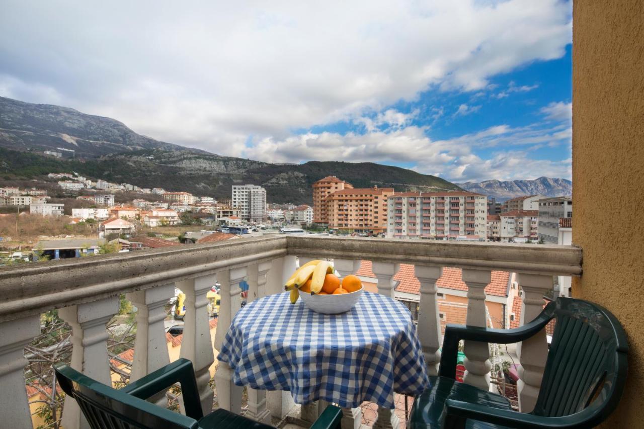 Apartments Antic Budva Bagian luar foto