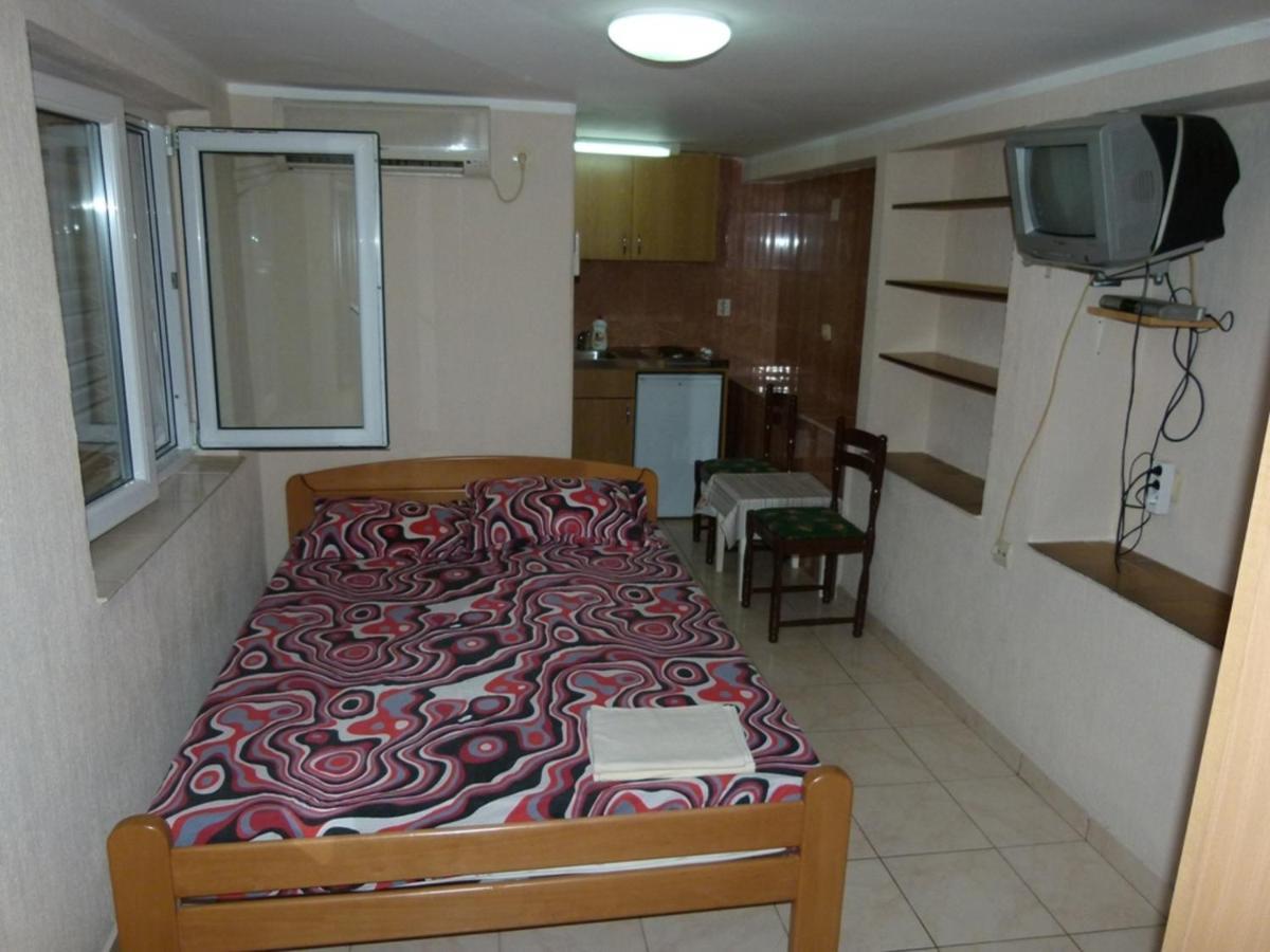 Apartments Antic Budva Ruang foto