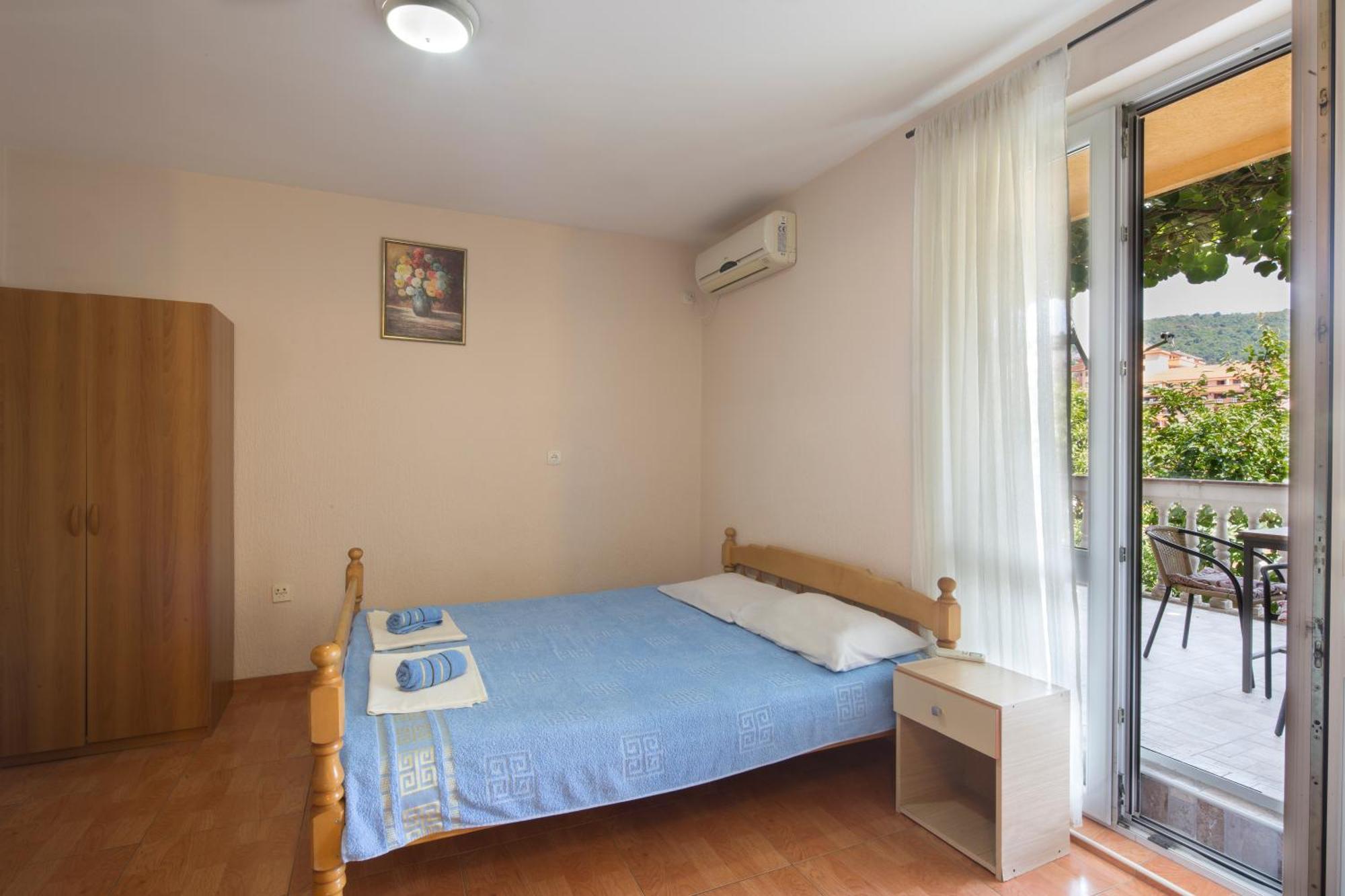 Apartments Antic Budva Ruang foto